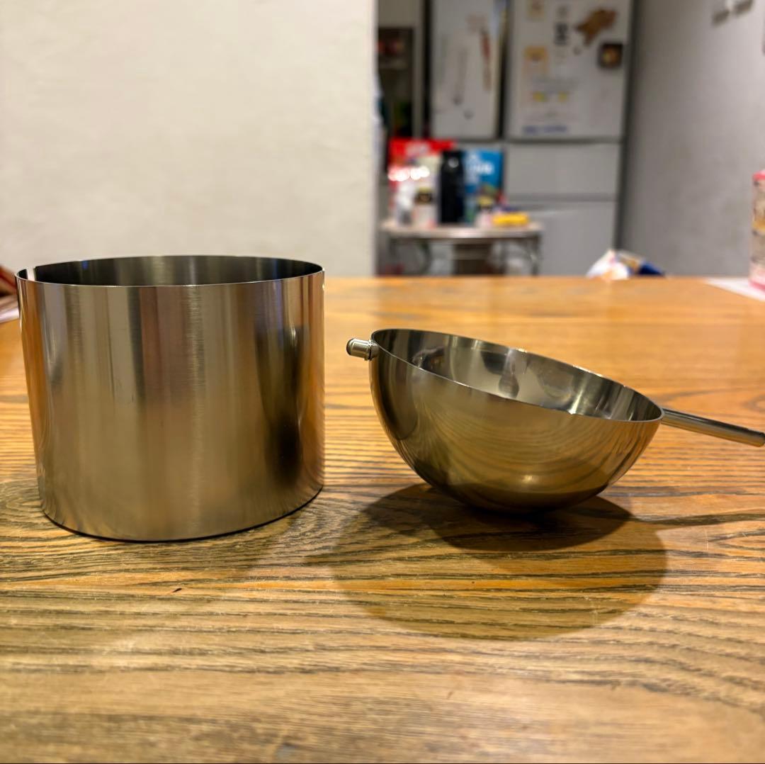 ステルトンStelton　シリンダCylinda　リボルリング　アッシュトレー
