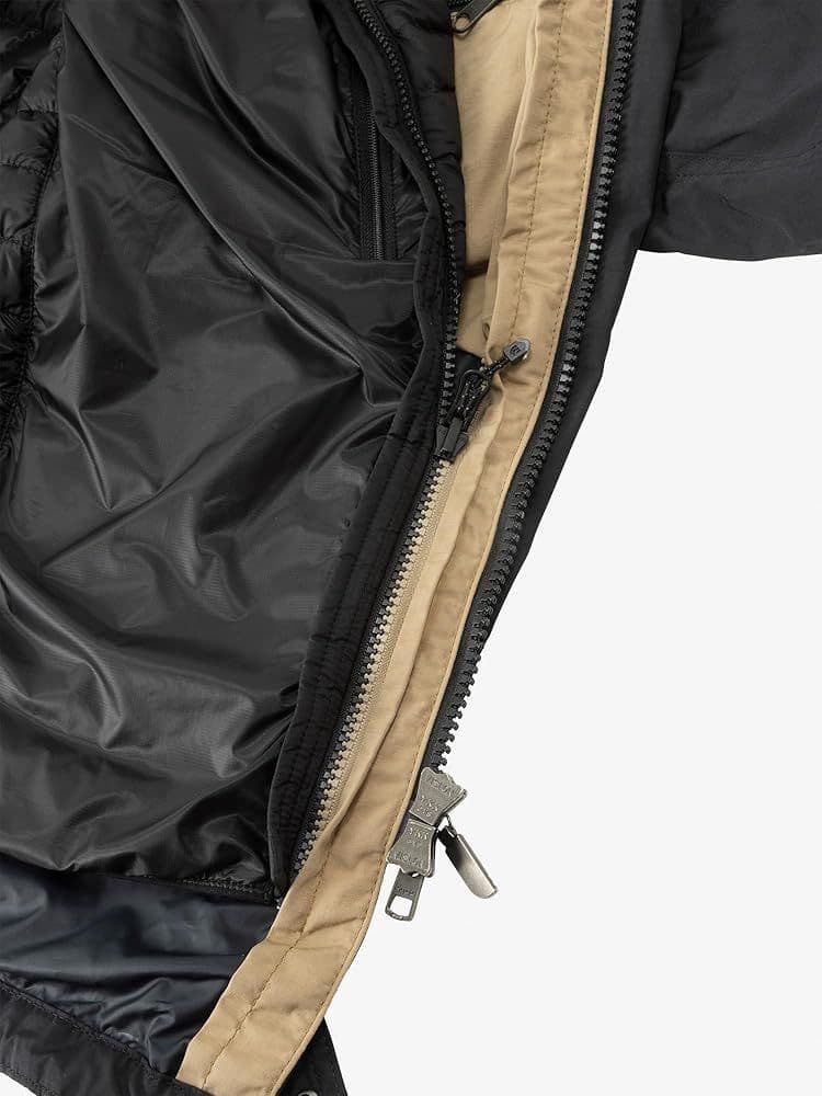 ノースフェイス　ダウンジャケット サンダージャケット NYW82510　Mサイズ