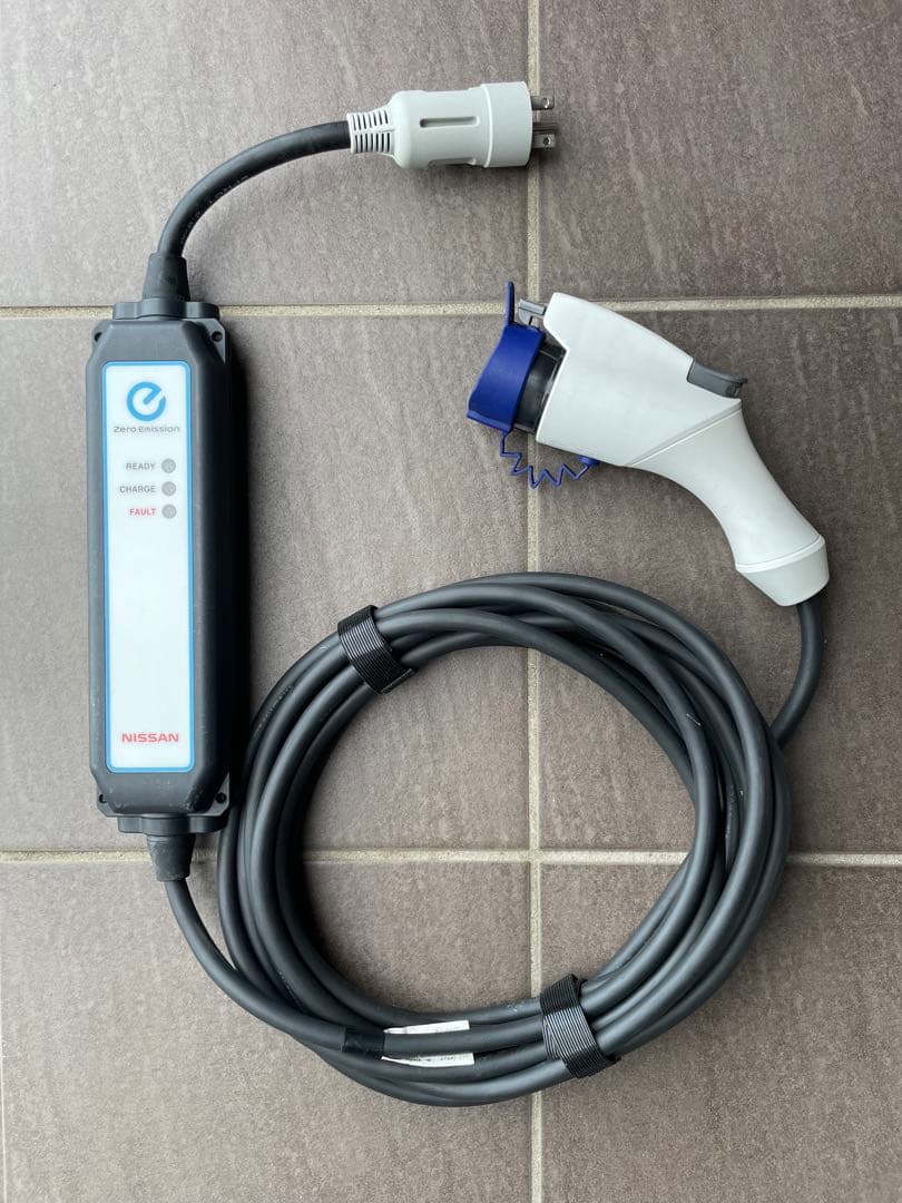日産純正 EV充電ケーブル
