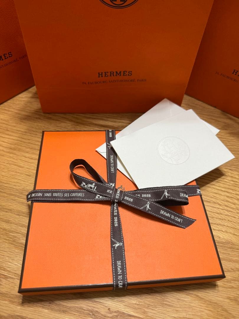 新品　HERMÈS エルメス　カレ・タオル 《カバン》　青