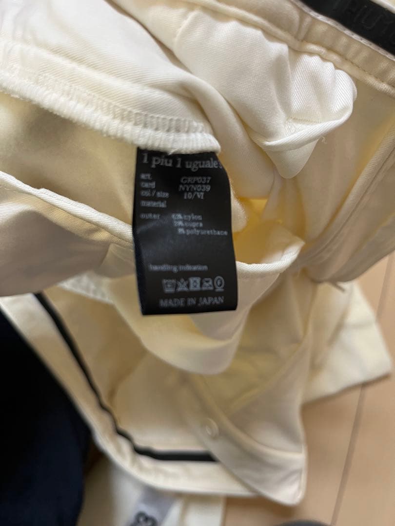 1PIU1UGUALE3 GOLFウノピゥウノウグァーレトレ ゴルフ VI 美品