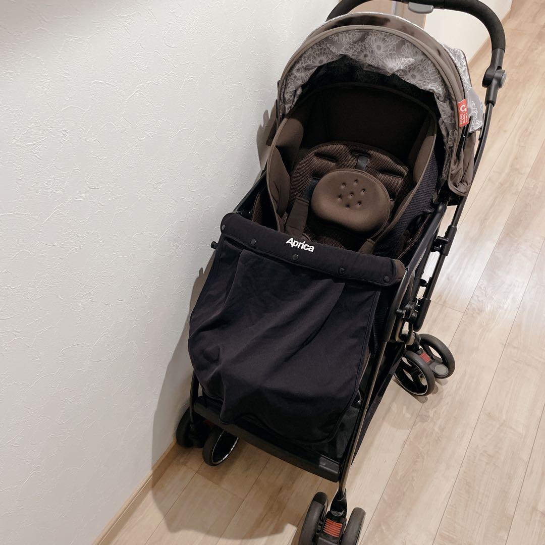 アップリカ オプティア 92784 両対面式 A型ベビーカー ブラウン 花柄
