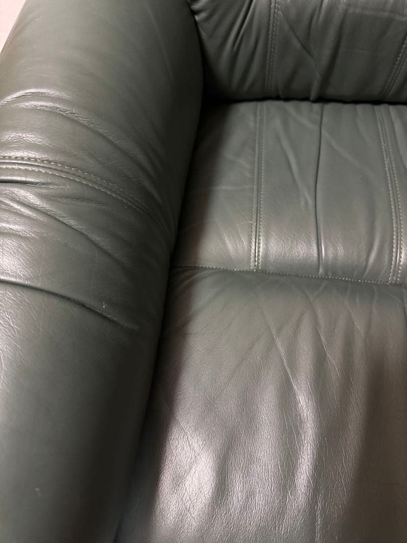 カリモク　チターノ　レザー1人掛けソファー