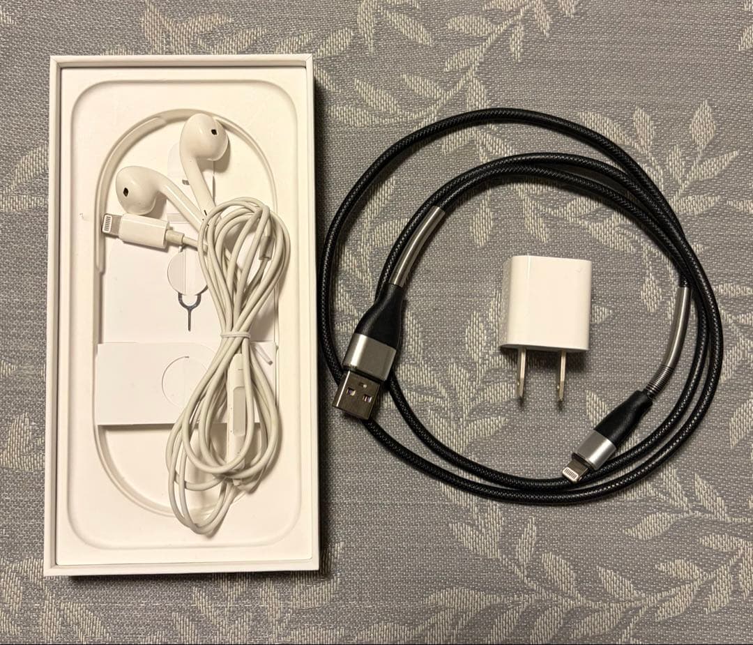 Apple iPhone 8 本体 ピンクゴールド