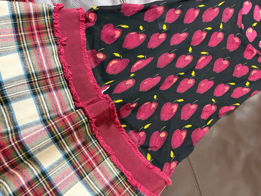 MOSCHINO モスキーノりんごチェック ワンピース42 ML 美品クリスマス