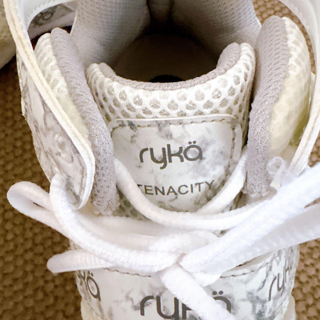 極美品！【ryka 】ライカ TENACITY ダンス／フィットネス 25センチ