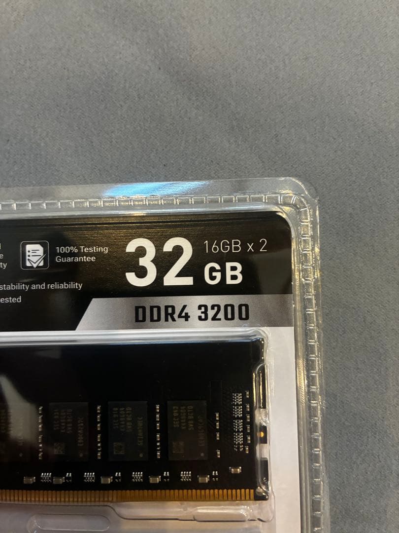 新品未開封　シリコンパワー メモリ DDR4-3200 32GB