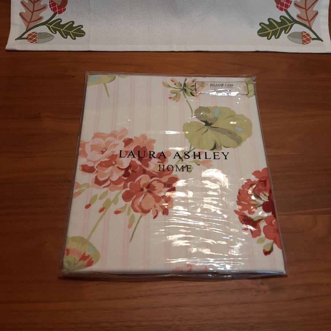 ★トーマス様★レア　ローラアシュレイ ★ゼラニウム柄★ピロケース 枕カバー1点