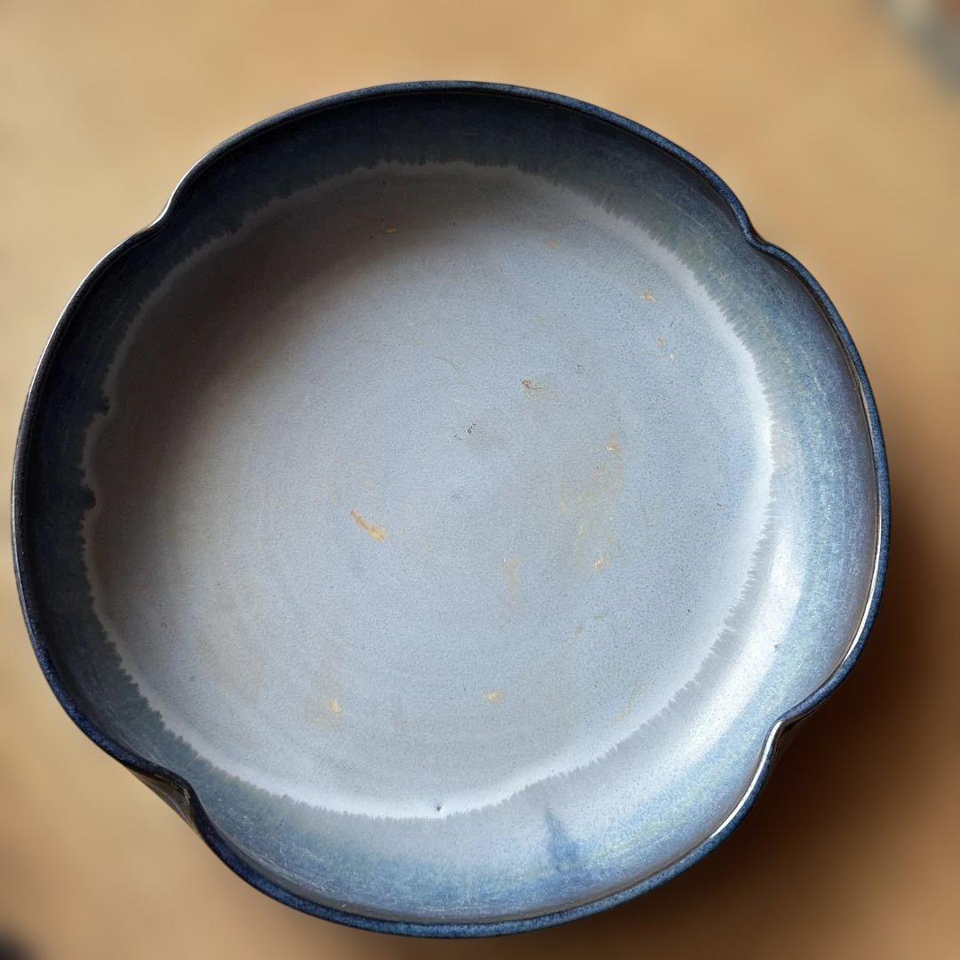 グレー 波形花器