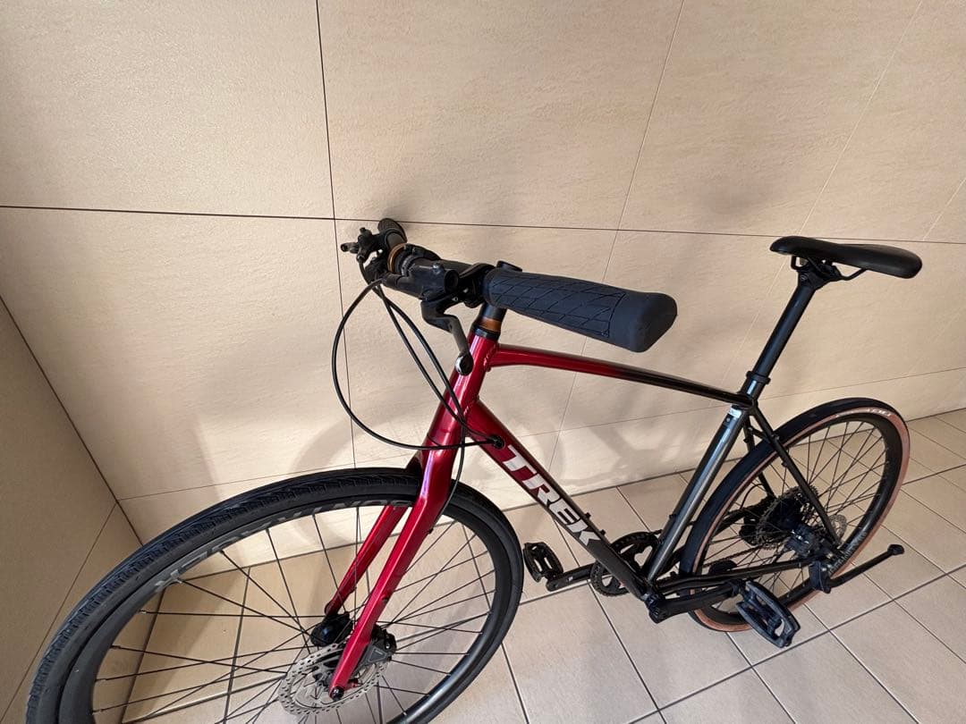 TREK クロスバイク　FX4 Lサイズ　引き取り限定