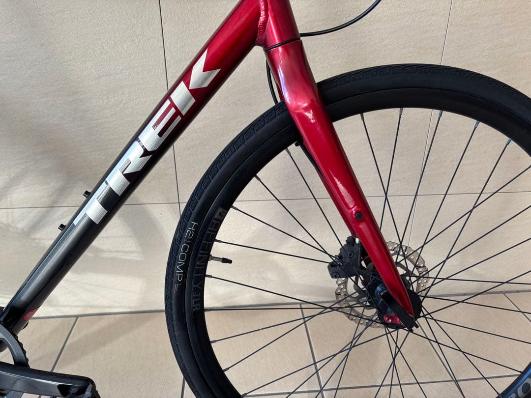 TREK クロスバイク　FX4 Lサイズ　引き取り限定