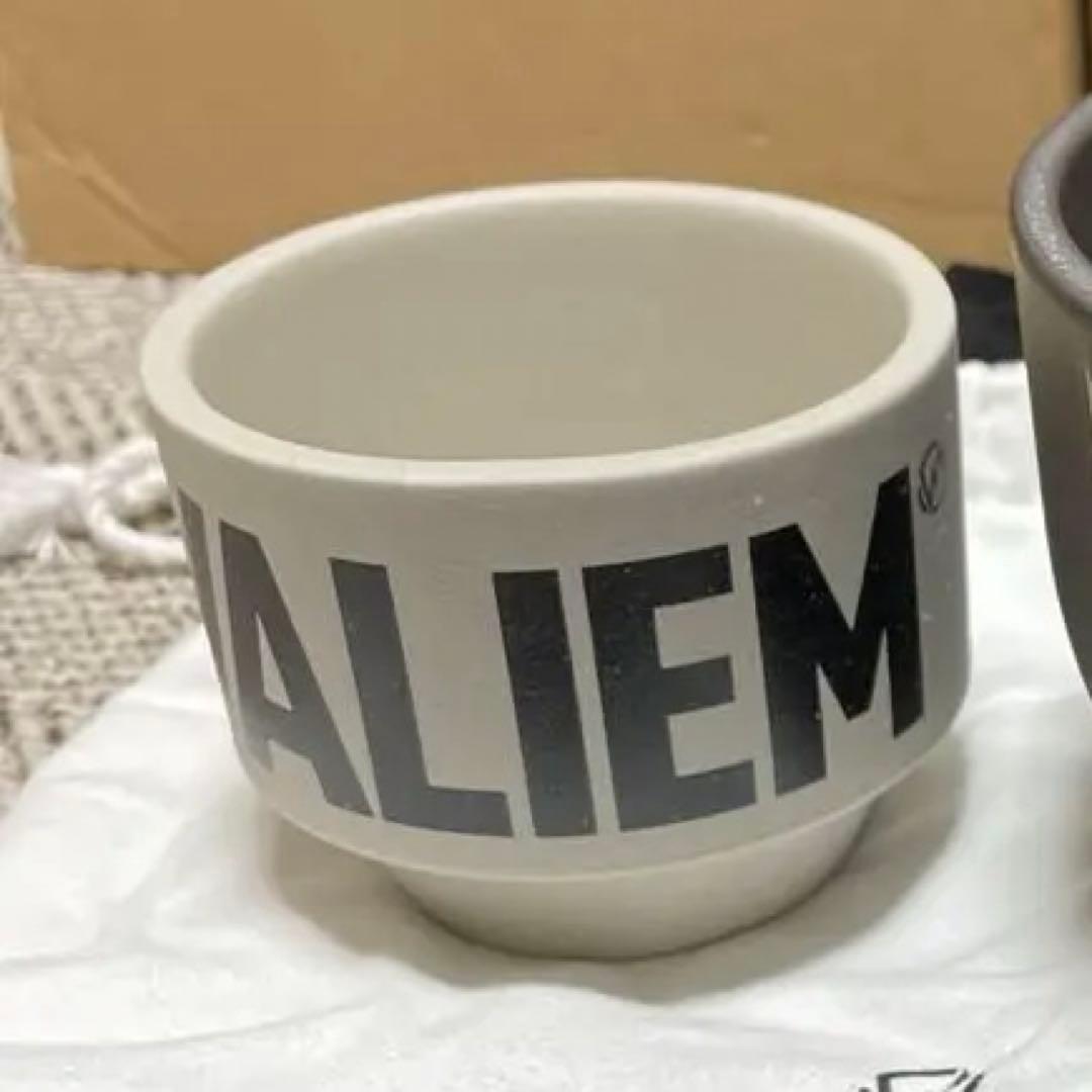 valiem  鉢