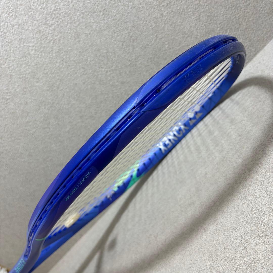 【美品】YONEX ヨネックス EZONE 100L 2025モデル　G2