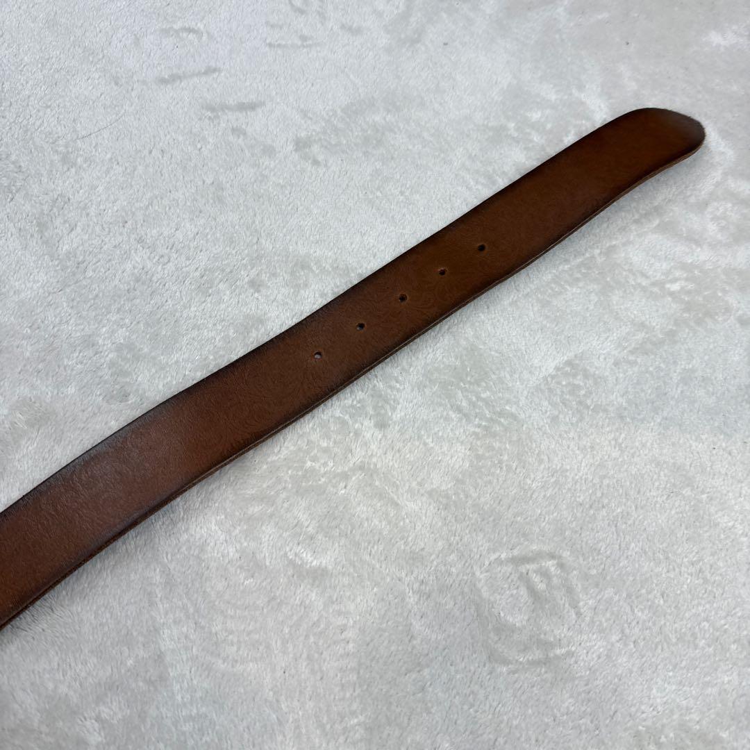 GUCCIグッチ　タイガーヘッドバックル　レザーベルト　ウエスト約75〜85cm