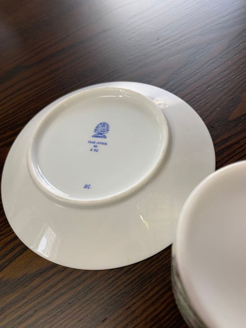 ☆再お値下げ☆ヘレンド ②セーブル風小薔薇金彩 コーヒーカップ＆ソーサー