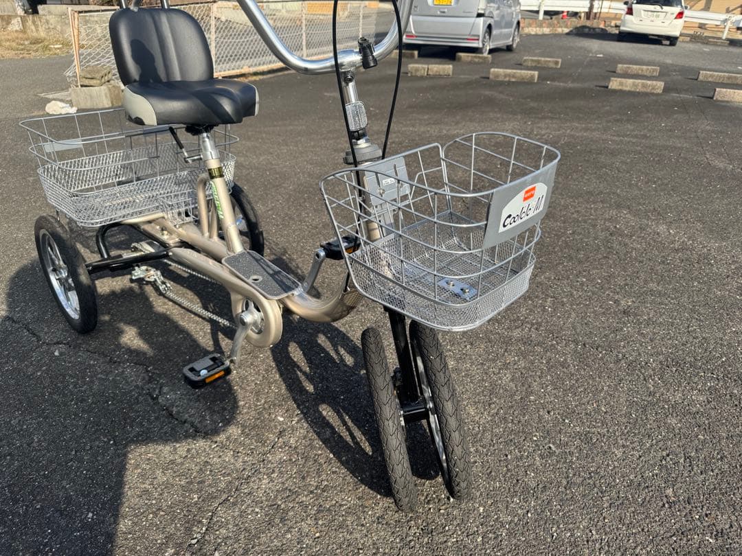 クークル/四輪自転車/ノンパンクタイヤ/シニア自転車/岐阜県