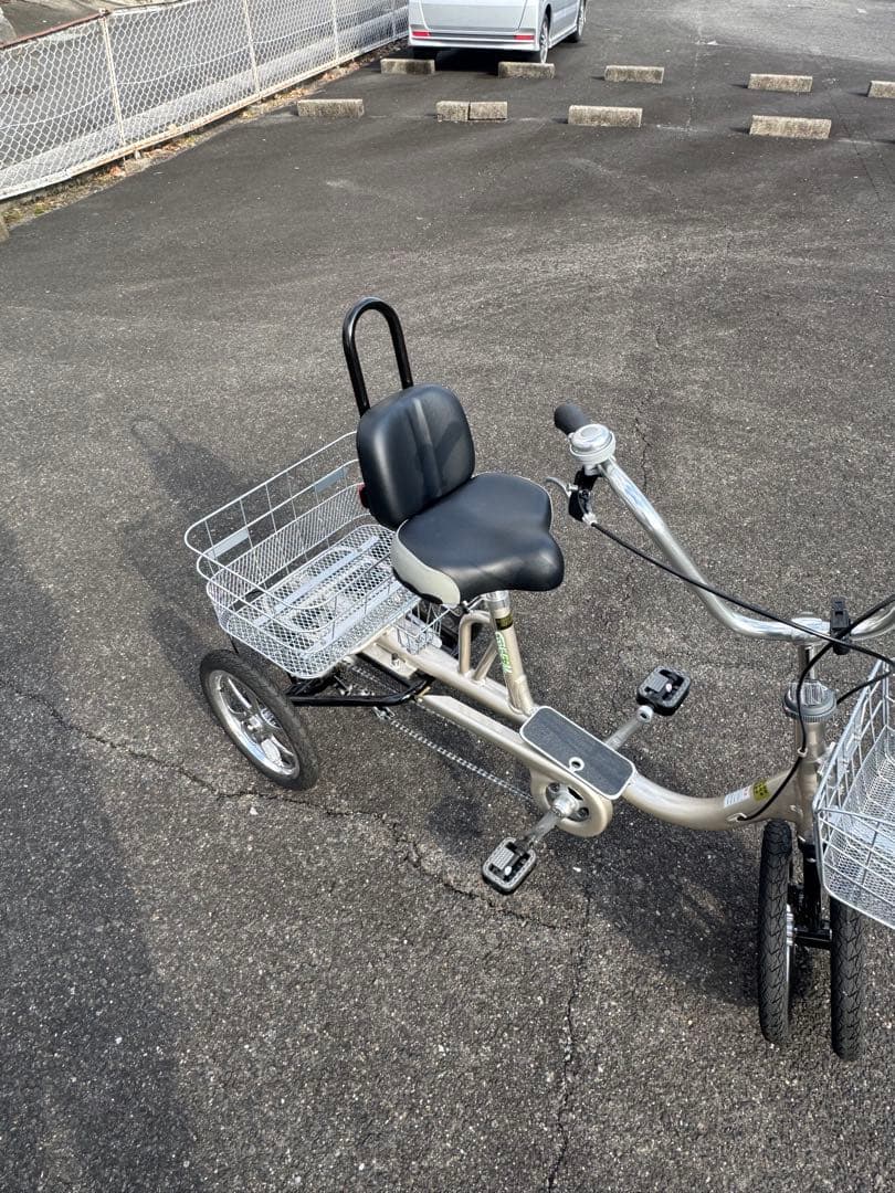 クークル/四輪自転車/ノンパンクタイヤ/シニア自転車/岐阜県