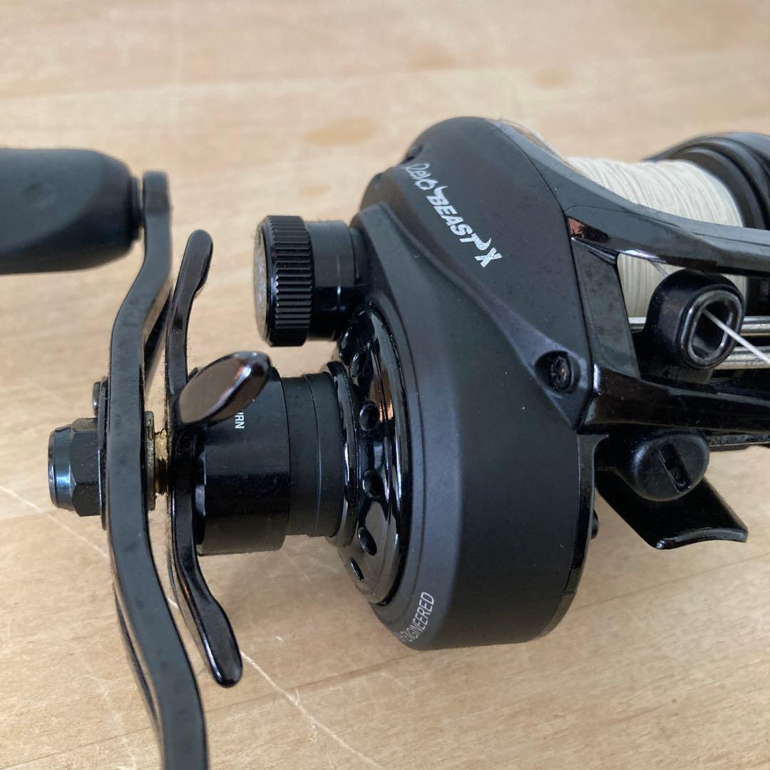 Abu Garcia REVO BEASTX 40 ベイトリール