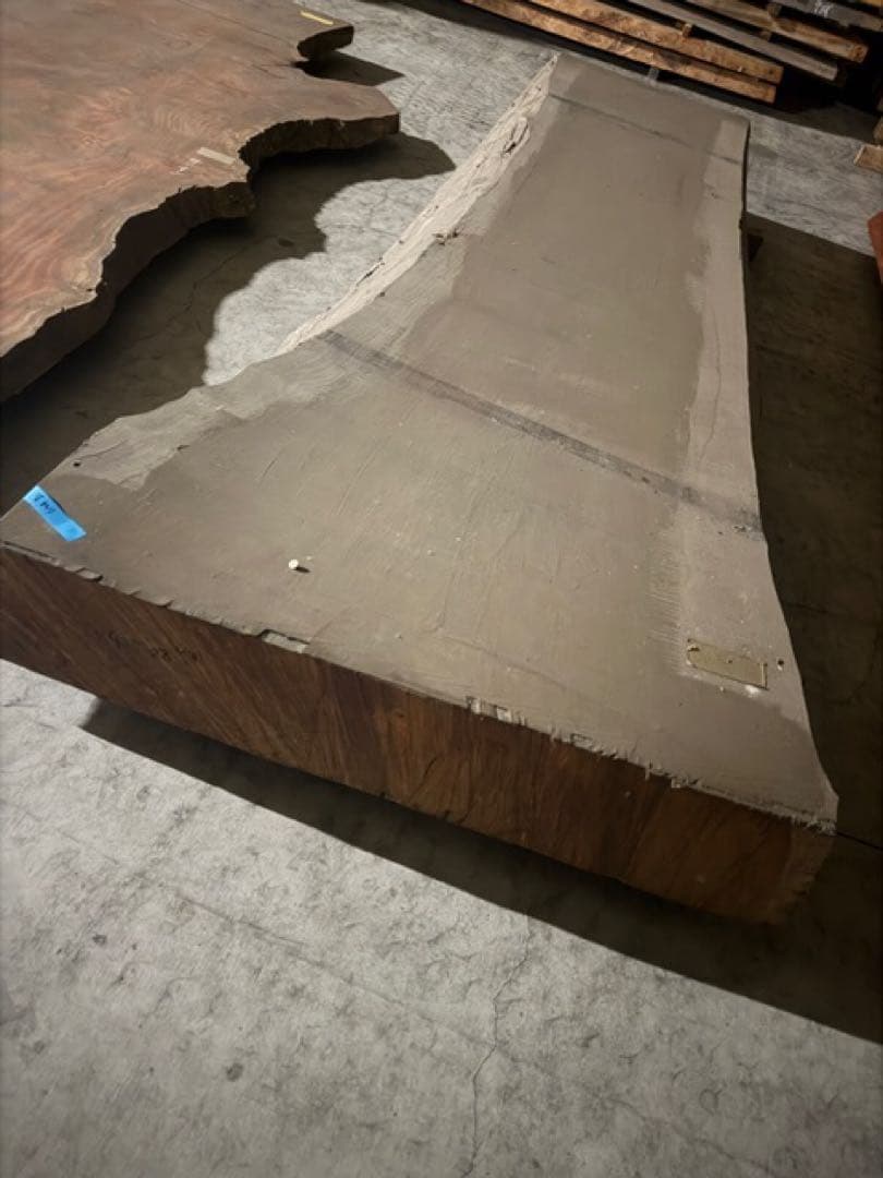 銘木けやき 乾燥材 欅ケヤキ 巨大盤 カウンターテーブル 木工看板 天板 一枚板