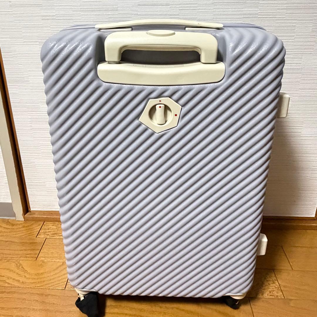 スーツケース　47L