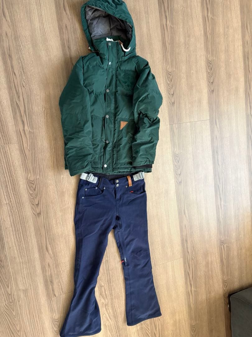 スノーボードウェアセット　(L1・HOLDEN)