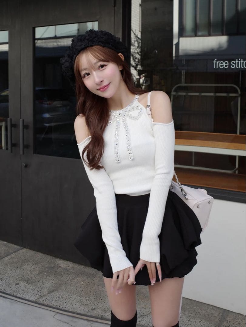 新品タグ付 ダーリッチ アイボリー F リボンビジューアメスリニットトップス