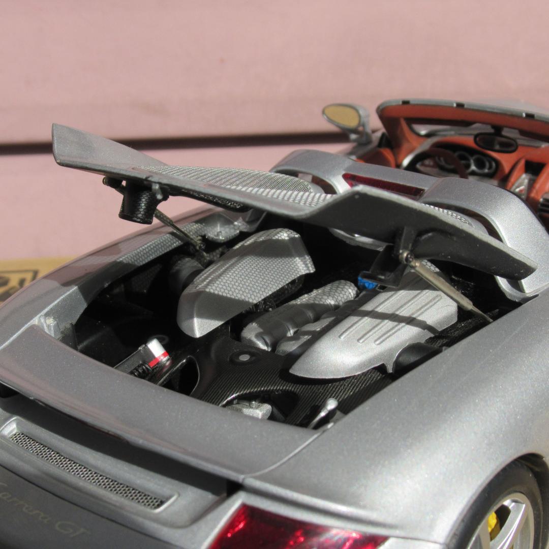 す*み様 1/18 AUTOartオートアート 78041 ポルシェ カレラGT