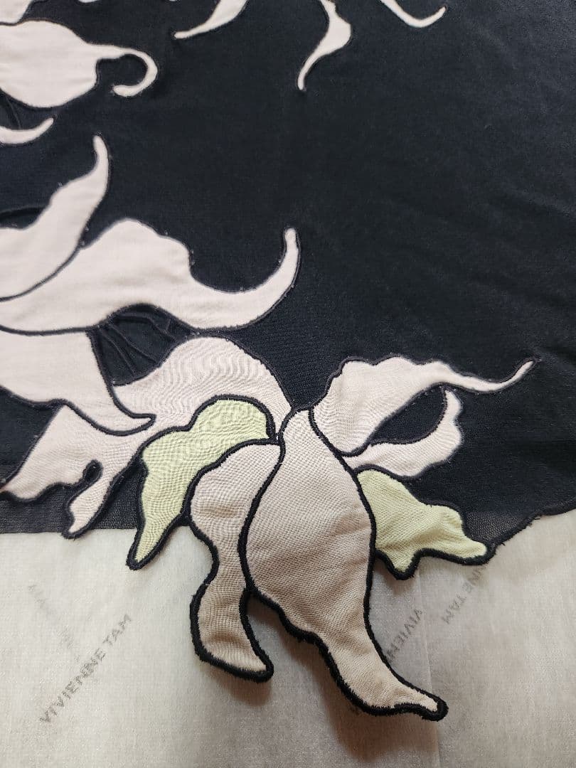 ヴィヴィアンタム・花柄・刺繍スカート ・サイズ1・香港製