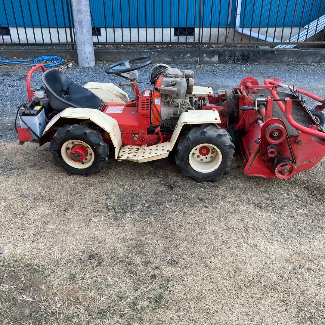 乗用草刈機(ハンマーナイフタイプ)