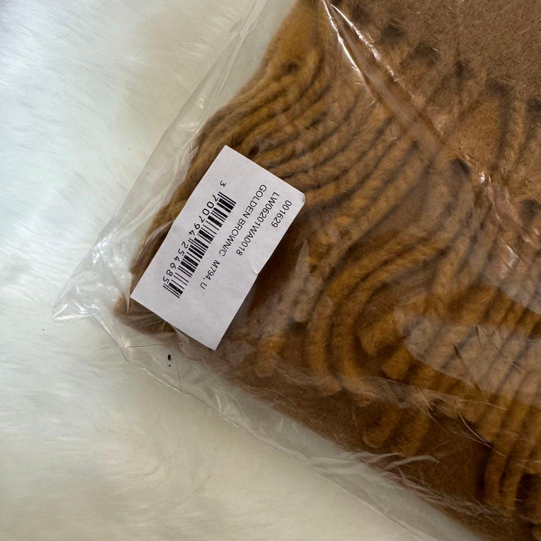 【新品正規品】MAISON KITSUNE メゾンキツネ　ウールマフラー