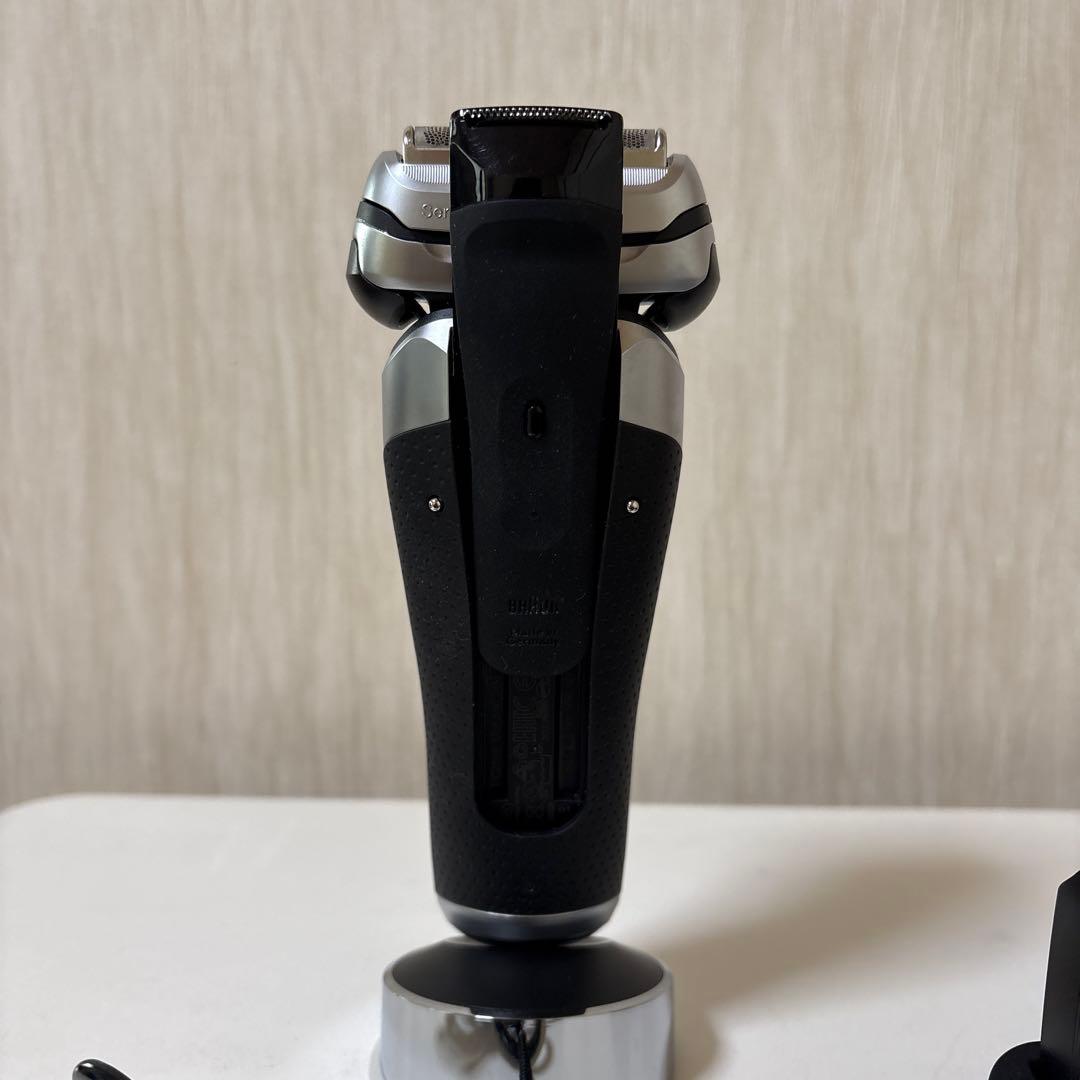 【ジャンク・美顔ヘッド未使用】ブラウン シリーズ9Pro （スイッチ破損あり）