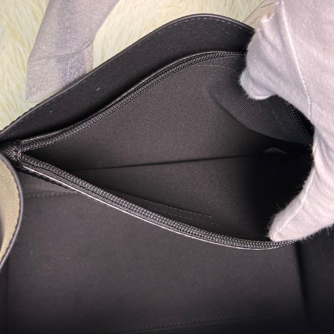 新品未使用 フルラ Furla レザー 本革 クラシック ネロ トートバッグ