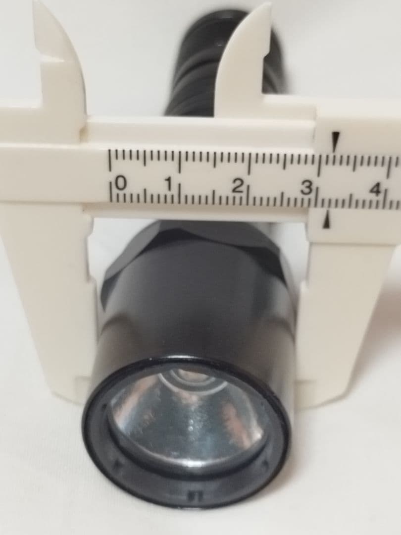 (J-38)SURE-FIRE Z2コンバットライト　希少キセノンランプ　旧ロゴ