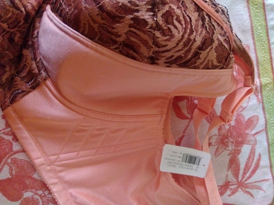 半額以下に値下げ 補正ブラ マルコ セミロングブラジャー フルカップ