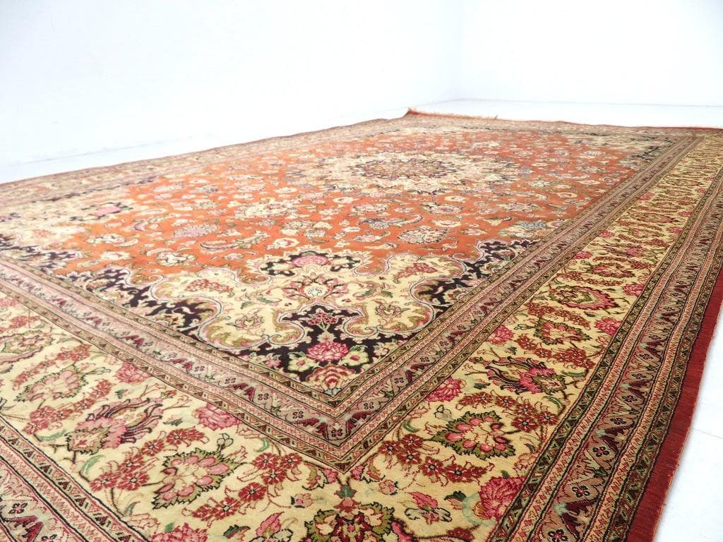 ペルシャ絨毯　クム　シルク　大判　絨毯　カーペット　高級