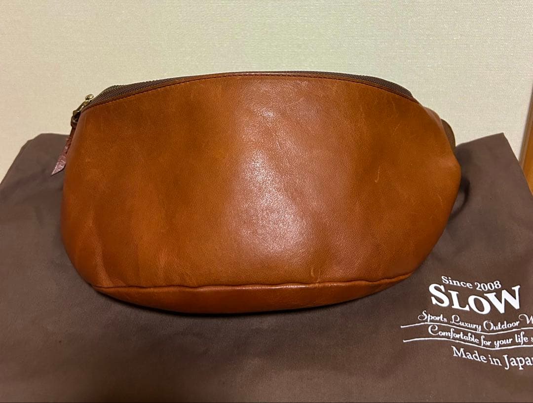 Slow スロウ ボディバッグ ファニーパック 栃木レザー
