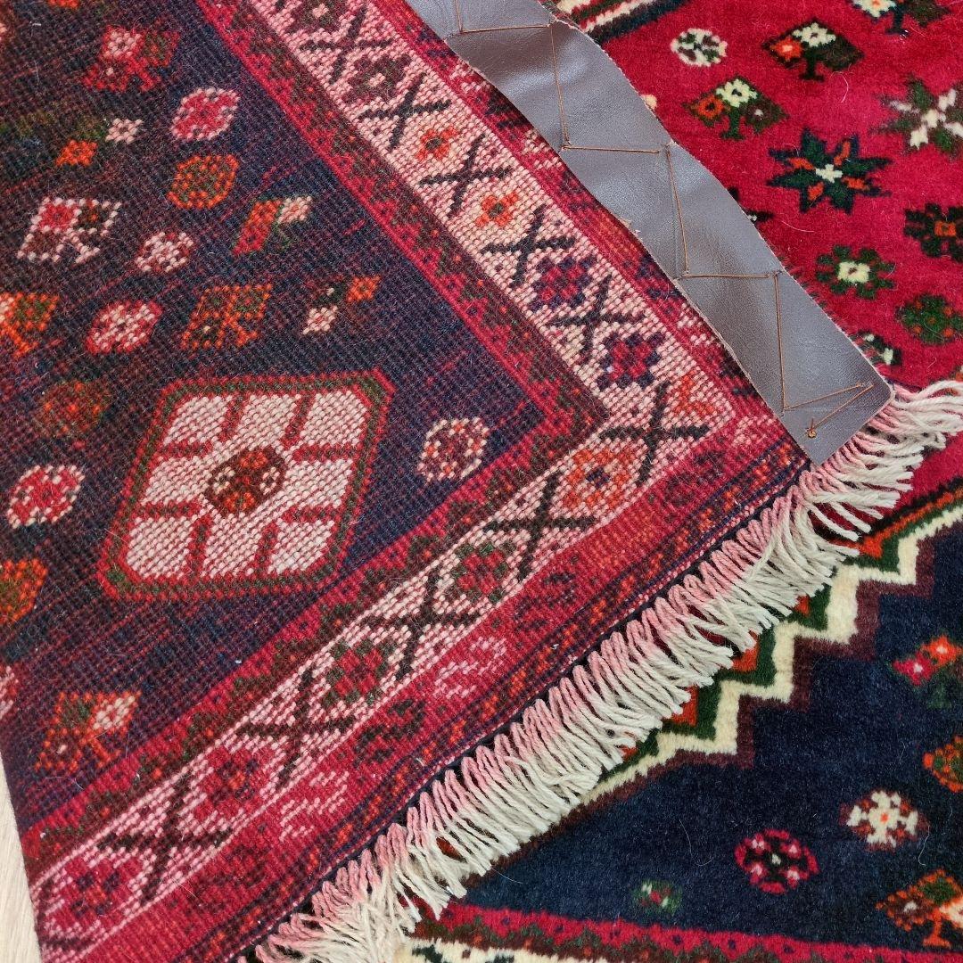 ペルシャ絨毯　シ－ラーズ産 147x117 クリーニング済 shiraz