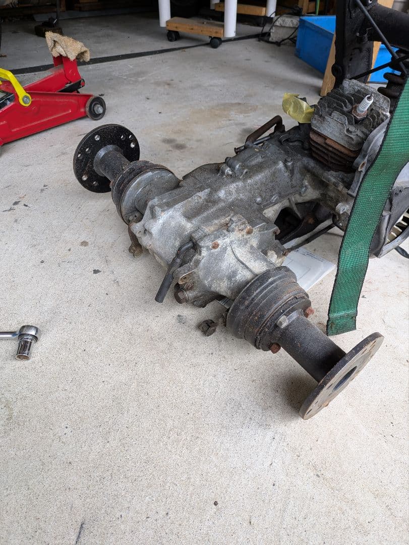 ジャイロxタイヤTD01-12初期型4穴ミニカー用　ホイールスペーサーボルト