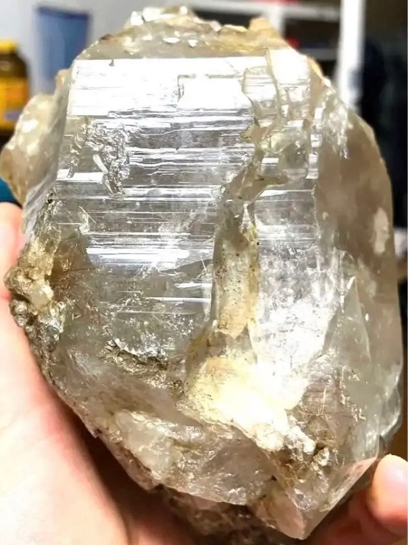 ヒマラヤスカルドゥ水晶 御神体 超活性化 高波動 龍神 開運 金運 招福 浄化