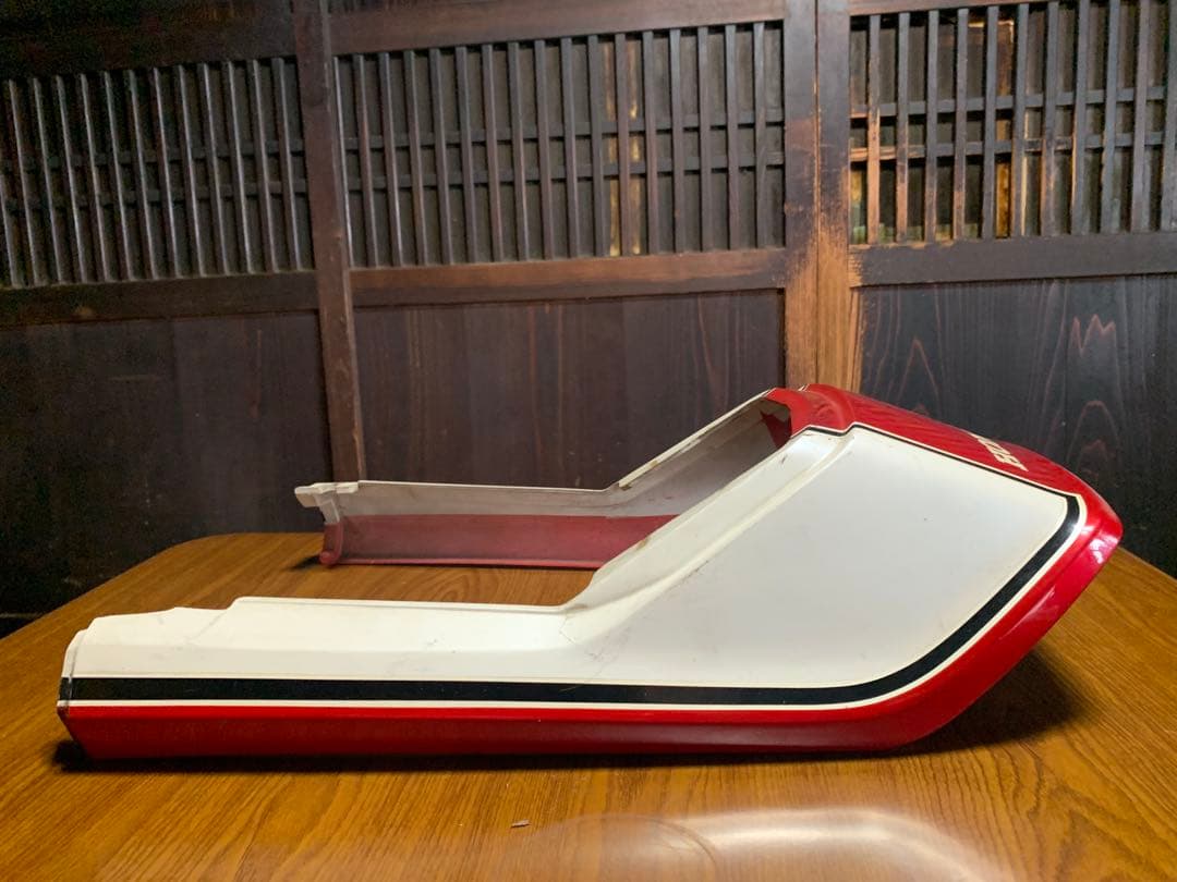 CBX400F/純正テール/赤白1型/オリジナル