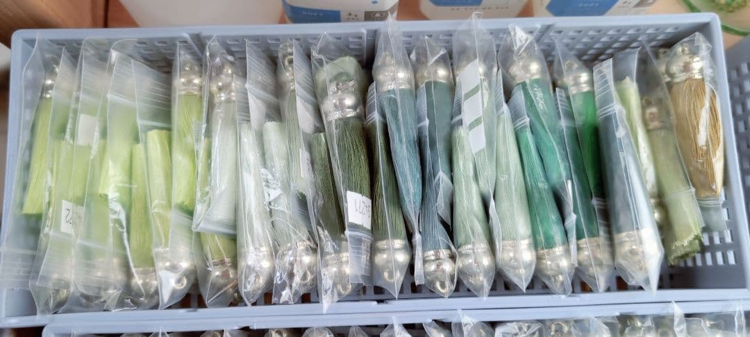 タッセル 大量 まとめ売り ビッグタッセル 大きめ アクセサリー材料