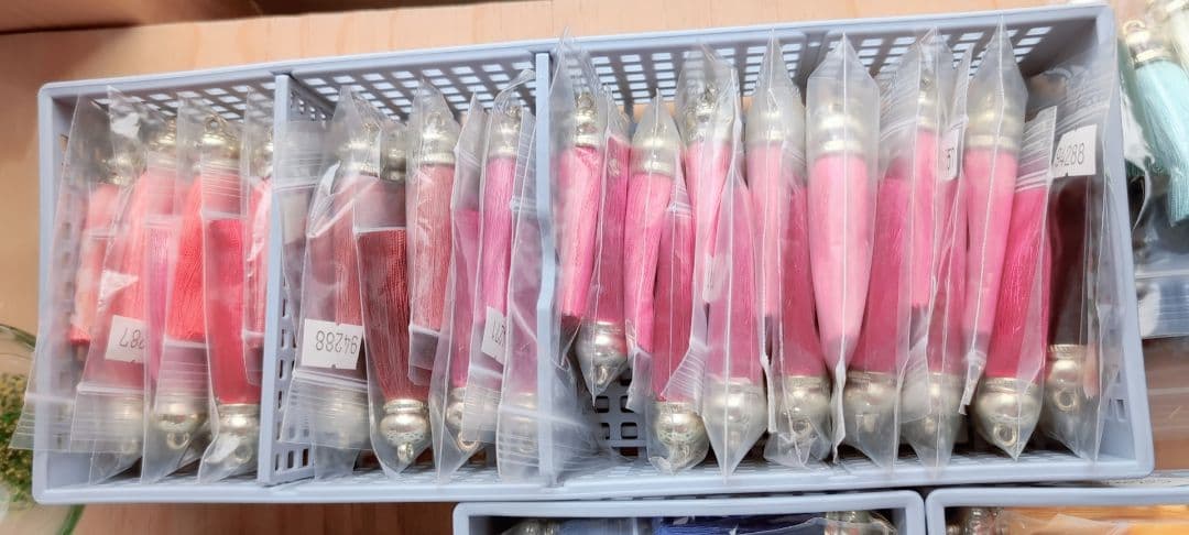 タッセル 大量 まとめ売り ビッグタッセル 大きめ アクセサリー材料