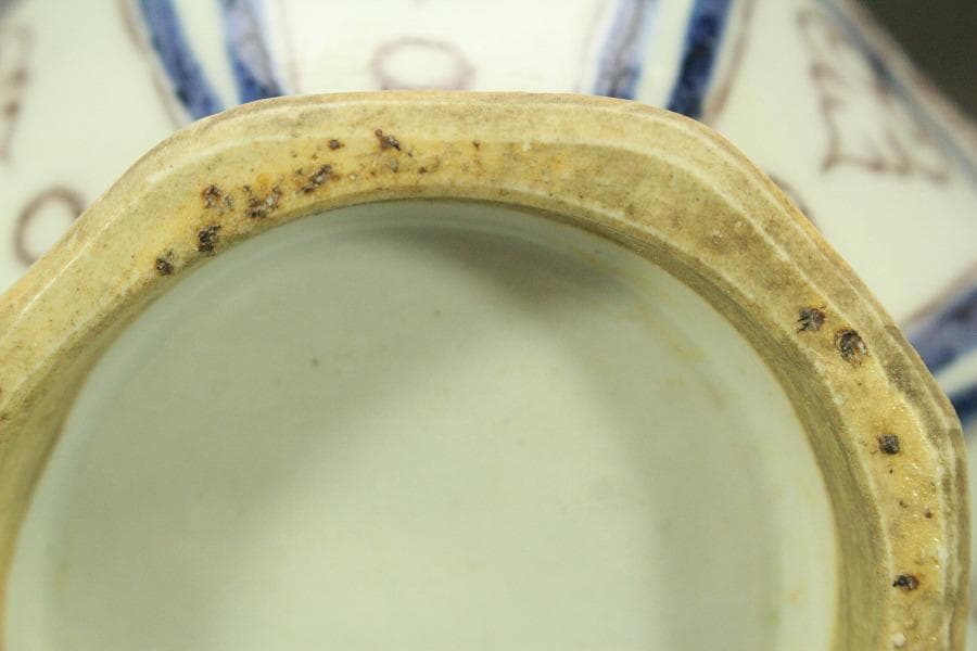 中国美術 青花紅 蓮花紋 八方瓶(A817)