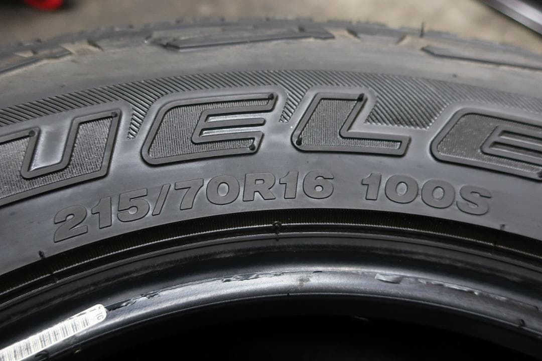 2020~21年製　ブリヂストン　デューラー　A/T　001　215/70R16