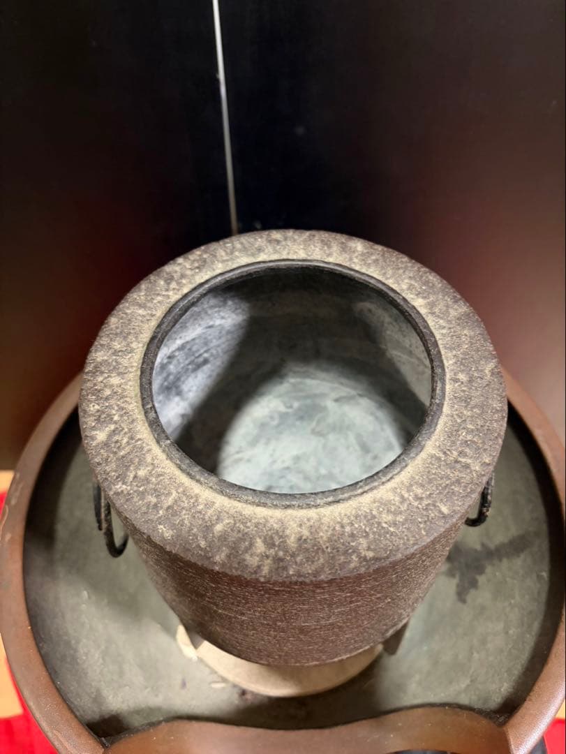 鋳鉄製 黒色 茶釜 蓋付き