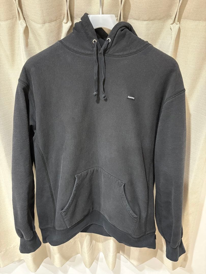 supreme スモールボックスロゴ　フーディー