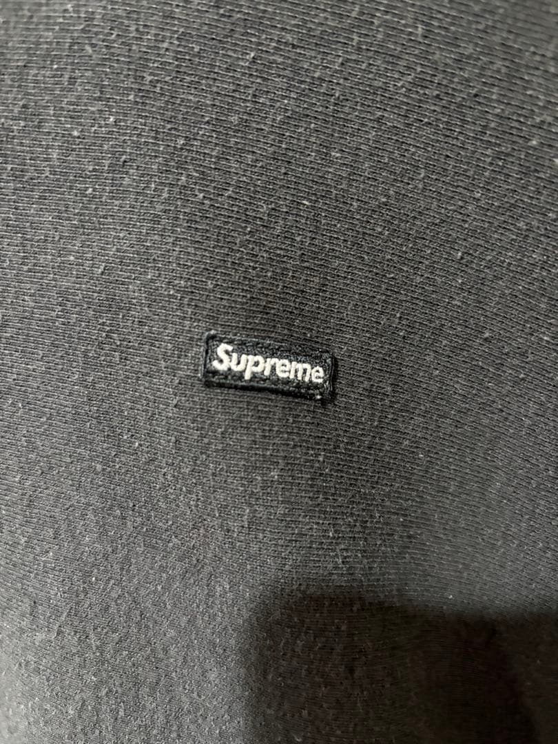 supreme スモールボックスロゴ　フーディー