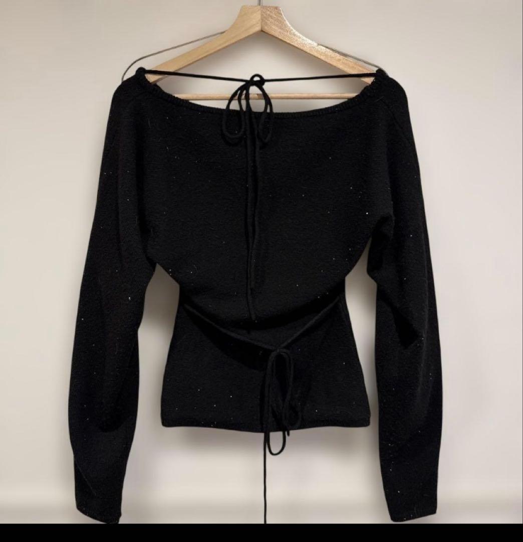 トップス S sequin offshoulder knit theredthread