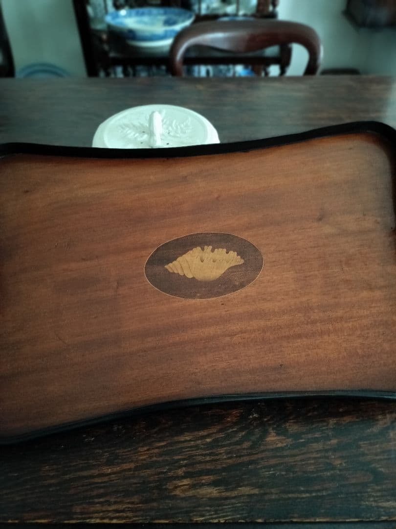 イギリスアンティーク木製のトレイ