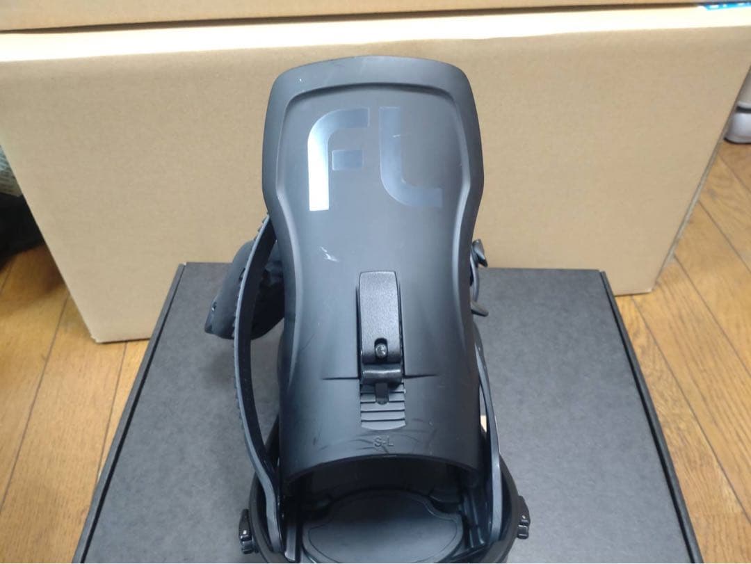 flux フラックス XF 24-25 ブラック sサイズ　滑走回数5回程